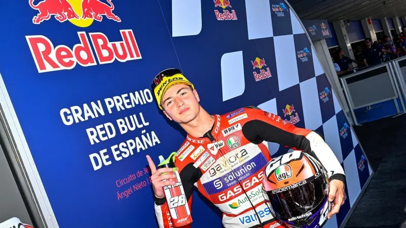 MotoGP 2022. GP di Spagna a Jerez, C'&egrave;-Guevara in Moto3! Vince Izan