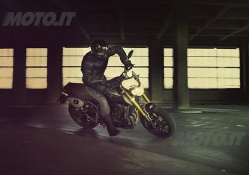 Yamaha presenta la nuova MT-09 Street Tracker