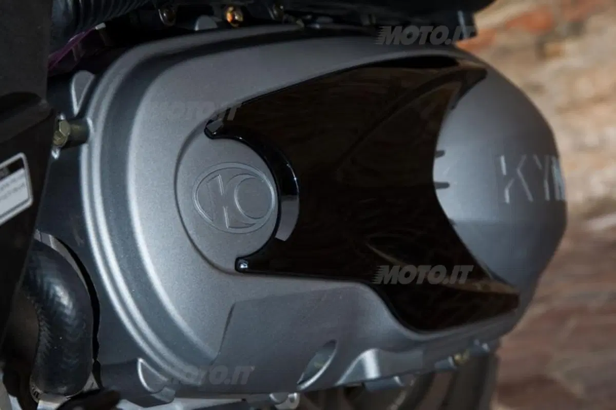 Kymco Xciting 400i ABS (12)