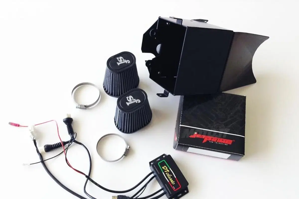 Sprint Filter e Jetprime insieme per Triumph e le classiche (2)