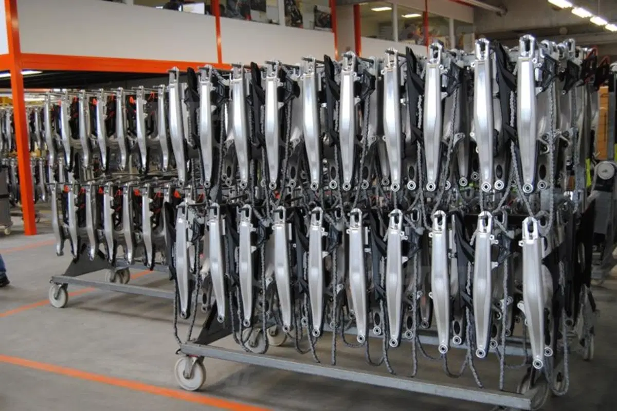 KTM: siamo stati a Mattighofen. Vi raccontiamo la fabbrica dei record (13)