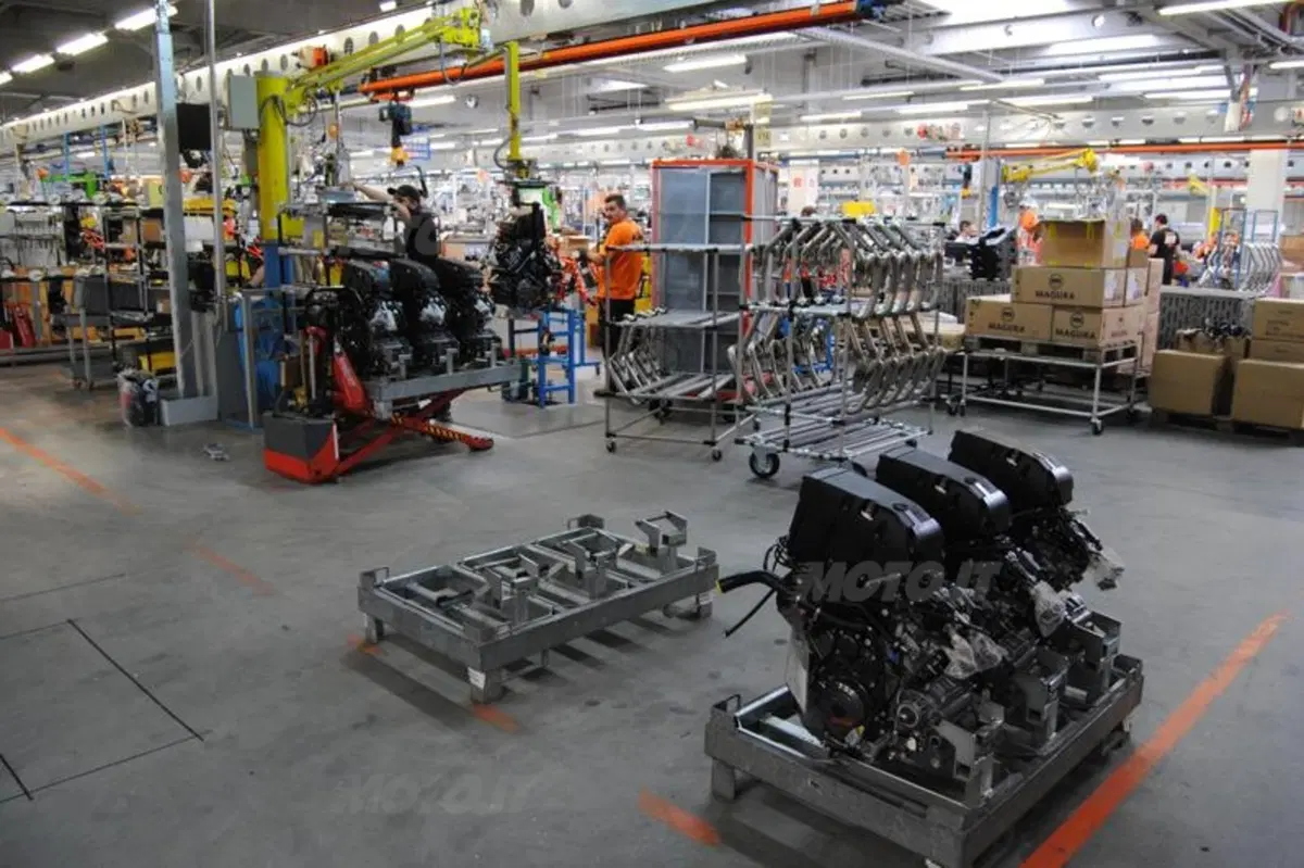 KTM: siamo stati a Mattighofen. Vi raccontiamo la fabbrica dei record (15)