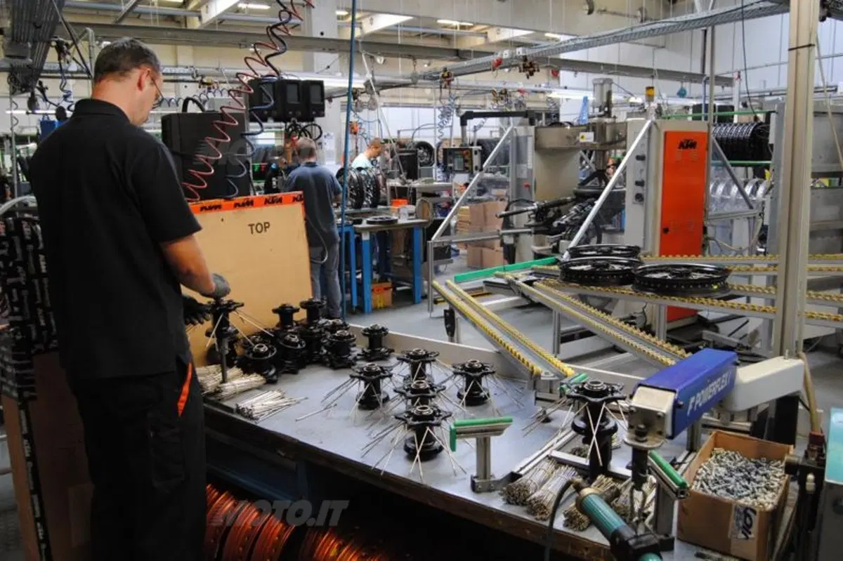 KTM: siamo stati a Mattighofen. Vi raccontiamo la fabbrica dei record (28)