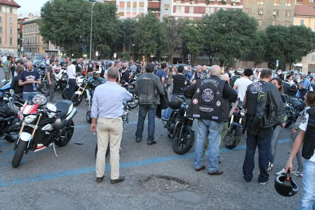 Triumph Milano City Tour by Night 2014 (2)