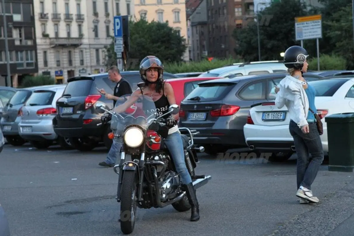 Triumph Milano City Tour by Night 2014 (4)