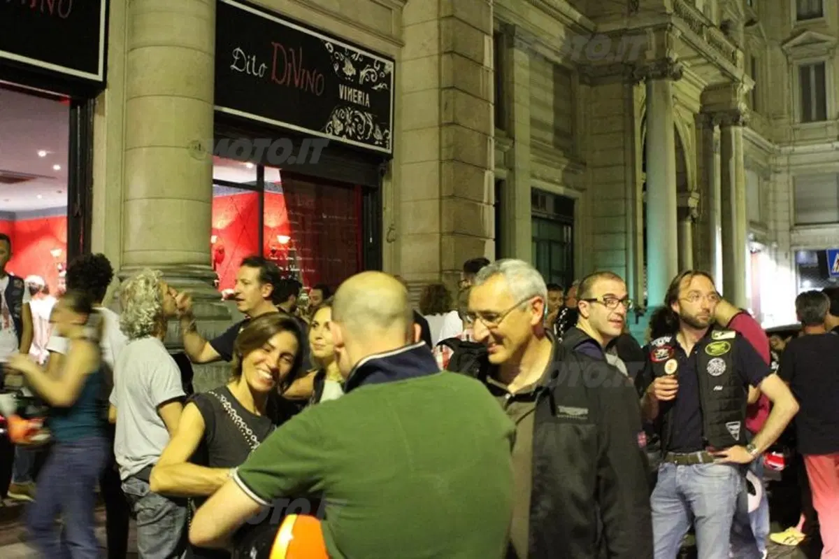 Triumph Milano City Tour by Night 2014 (6)