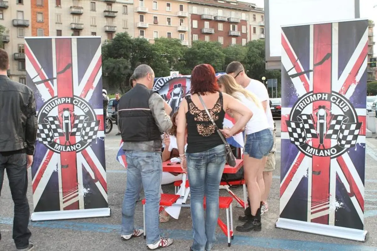 Triumph Milano City Tour by Night 2014 (16)