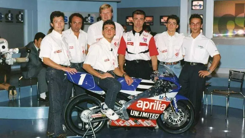 Hey, Aprilia non &egrave; solo asfalto e cordoli!