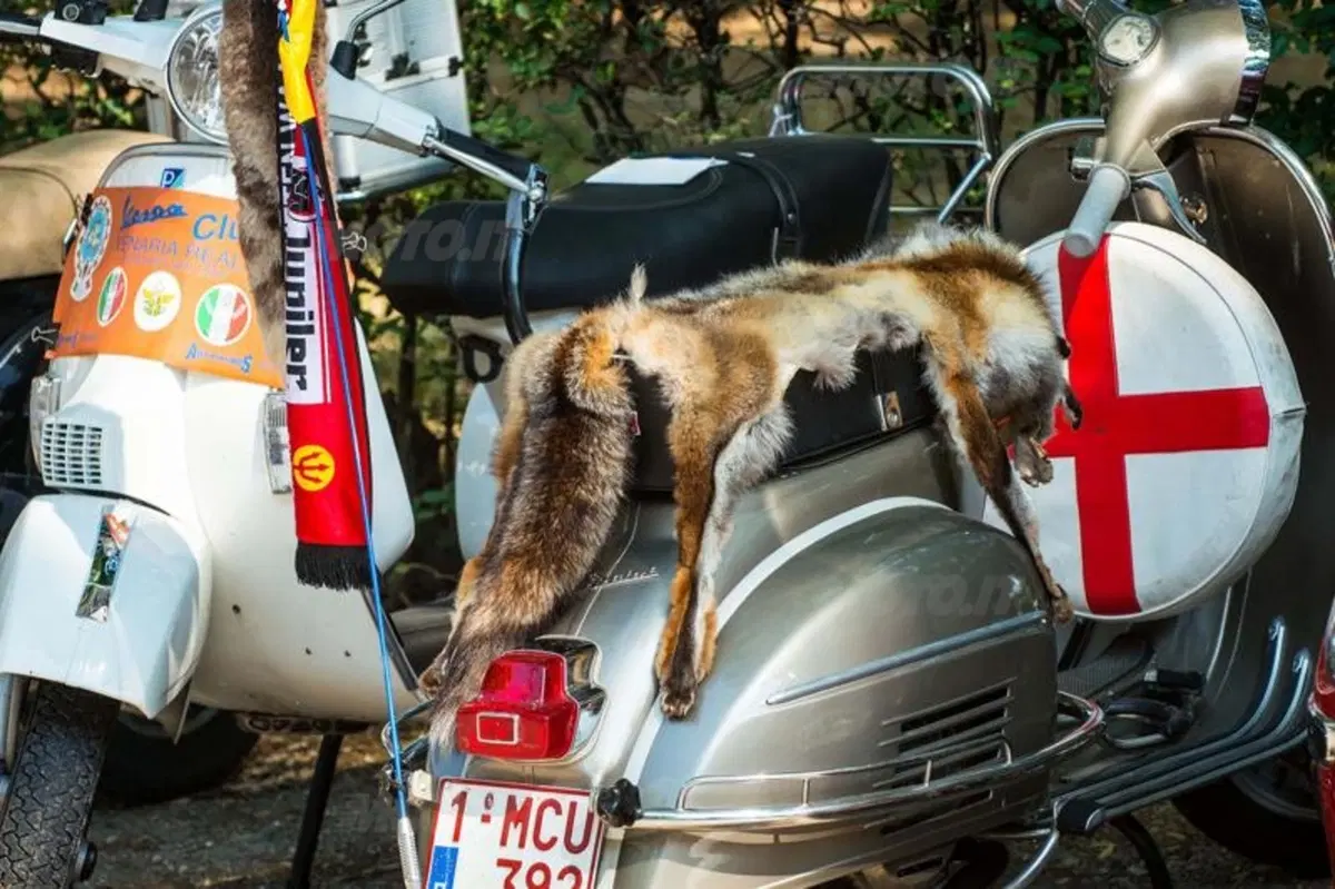 Vespa World Days: 10.000 le Vespa presenti alla City Parade (13)