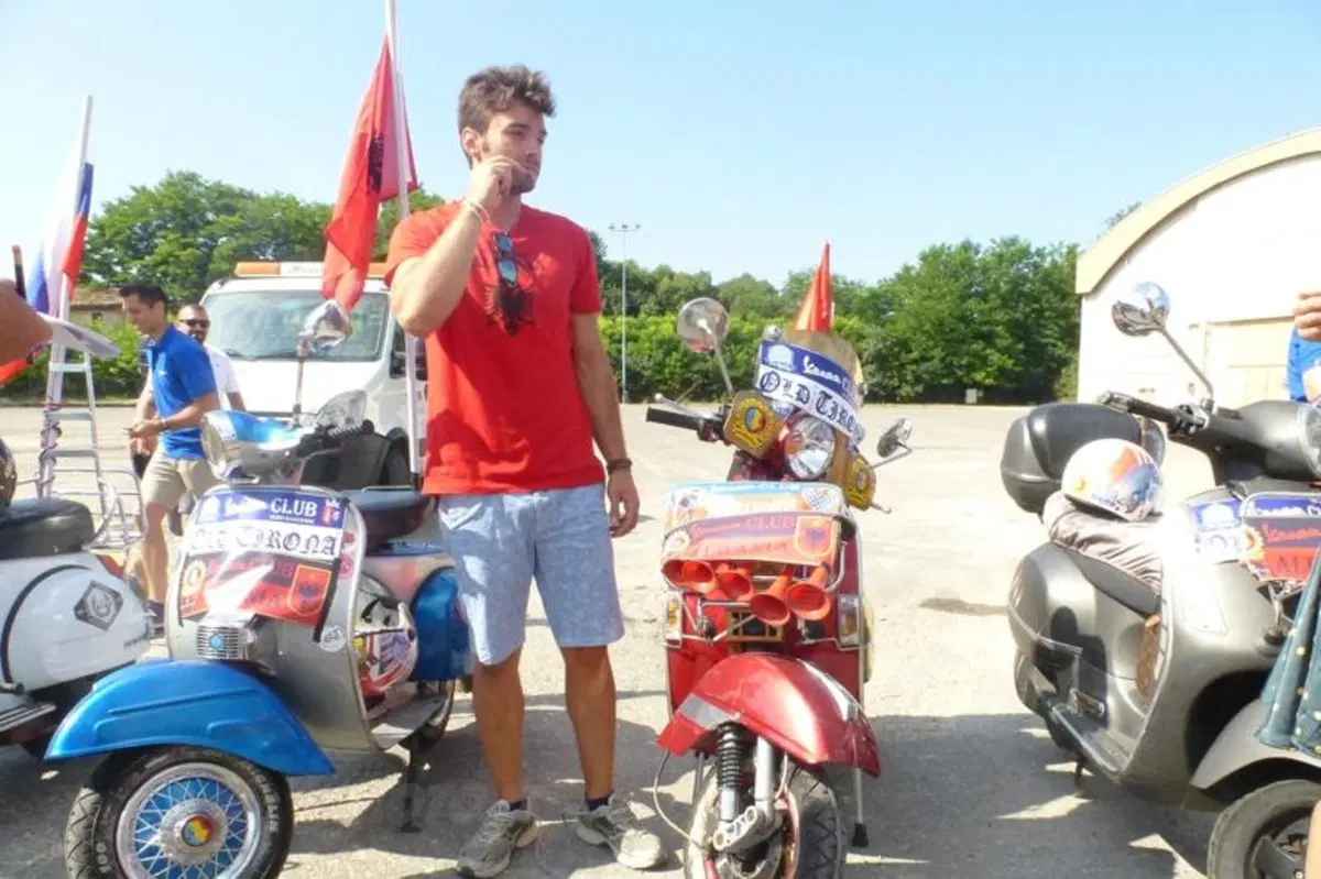 Vespa World Days: 10.000 le Vespa presenti alla City Parade (42)