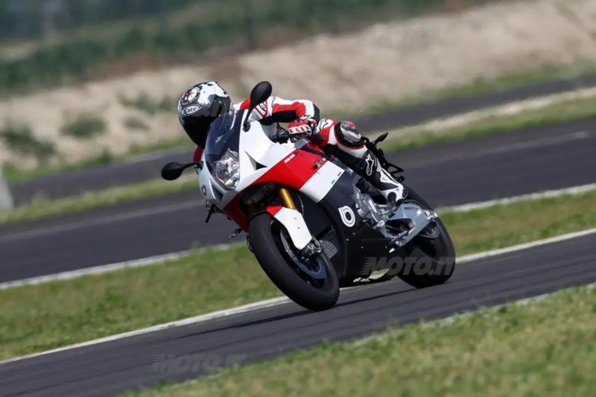 Bimota BB3 (5)