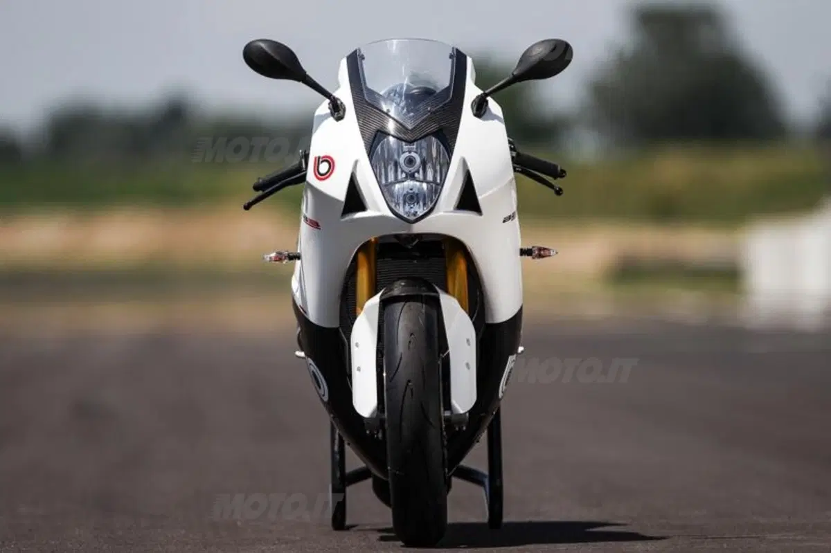 Bimota BB3 (13)