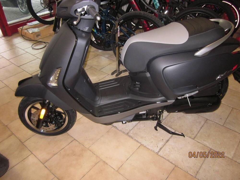 Kymco Like 125 Sport (2021 - 24) (5)