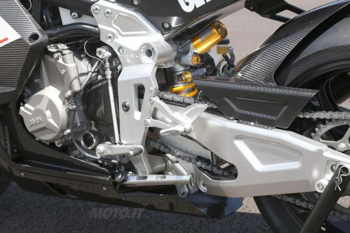 Bimota BB3 (26)