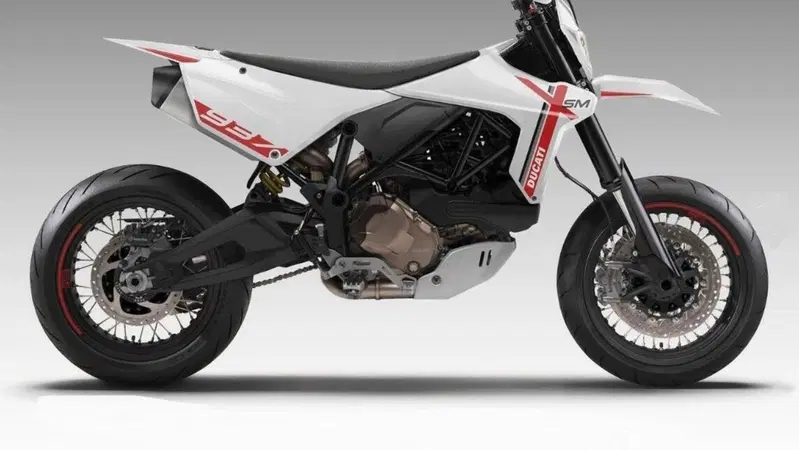 Ducati 937 XSM, l'altra Hypermotard su base DesertX