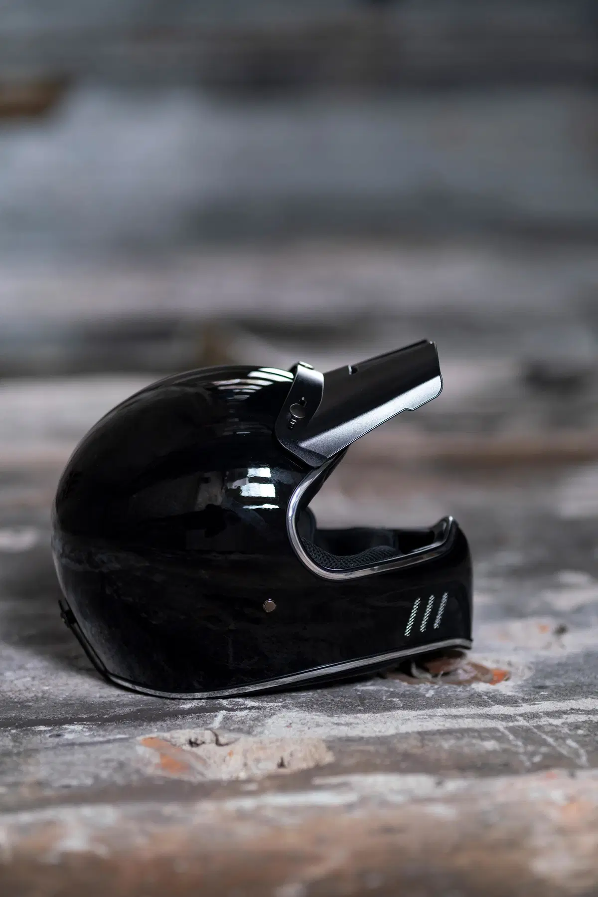 Nuovo casco restró MTR by Louis-moto (6)