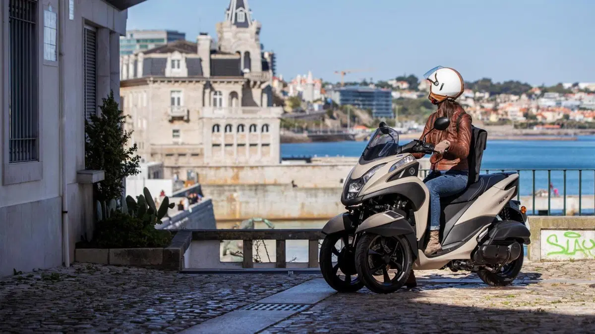 Yamaha Tricity 125 e Tricity 155: novità per le versioni 2022. Dati e prezzi (7)