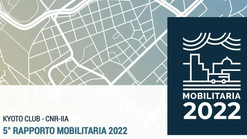 Sempre pi&ugrave; mobilit&agrave; dolce, ma l'inquinamento resta