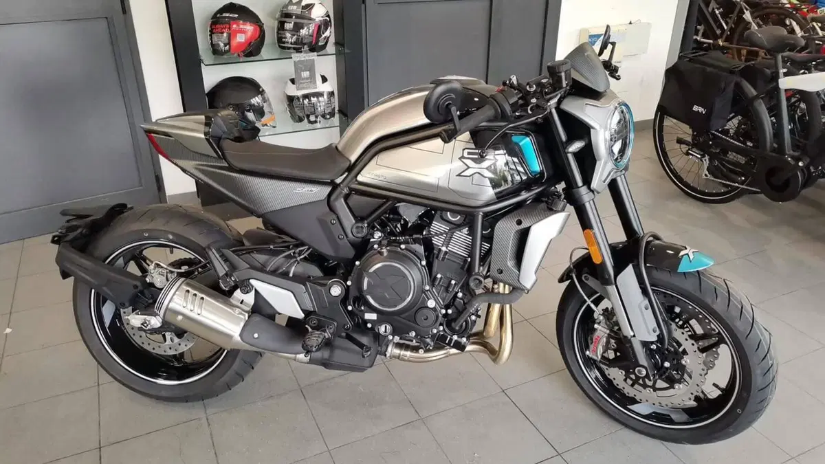 CFMOTO 700CL-X Sport (2022 - 26)