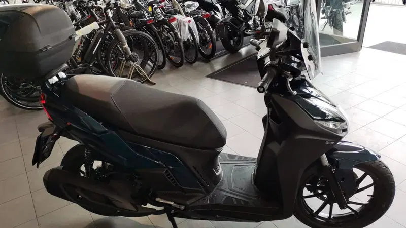 Kymco Agility 125 S (2022 - 26) (3)