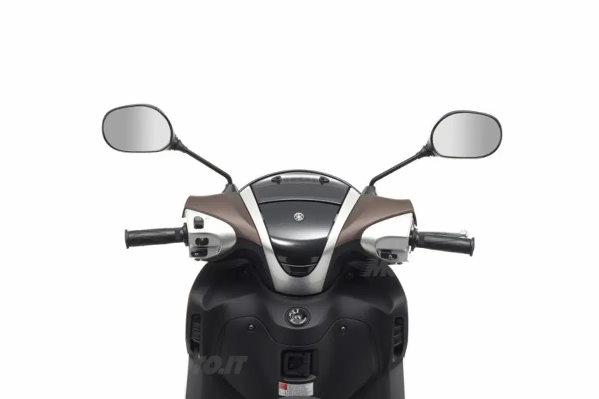 Yamaha Xenter 125 e 150, restyling per il modello 2015