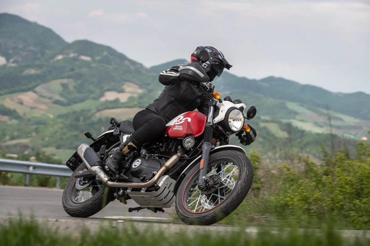 Royal Enfield Himalayan Scram 411 TEST: piccola tuttofare (6)