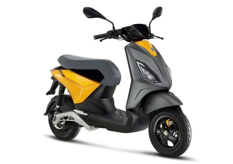 Piaggio 1 1 Active PMP (2022 - 23)