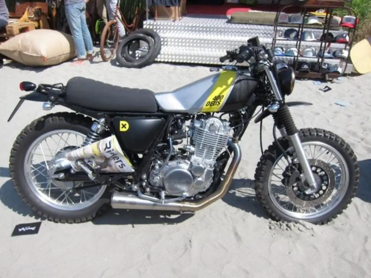 Pitti Uomo Firenze, la moto va di moda (4)