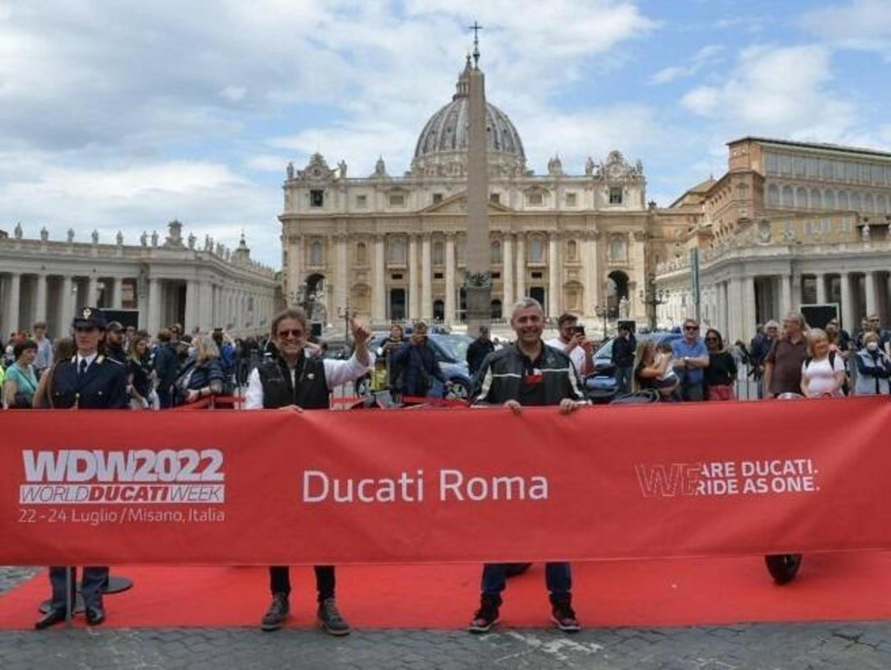 #WeRideAsOne: Ducati invade Roma! 