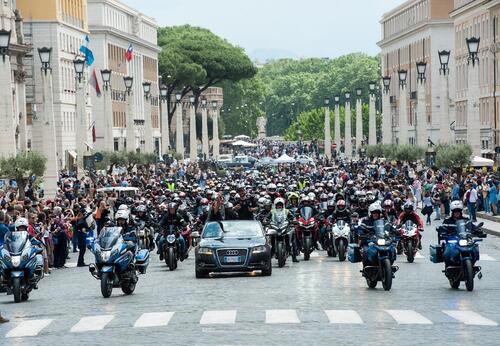 #WeRideAsOne: Ducati invade Roma!  (7)