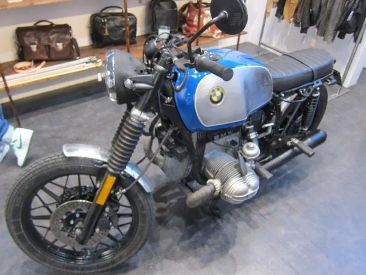 Pitti Uomo Firenze, la moto va di moda (29)