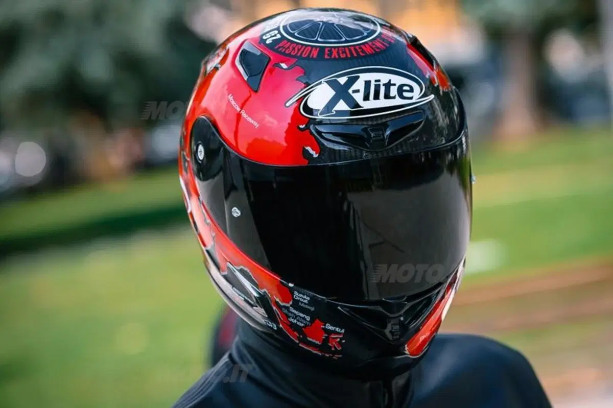 Casco integrale X-Lite X-802R Ultra Carbon (4)