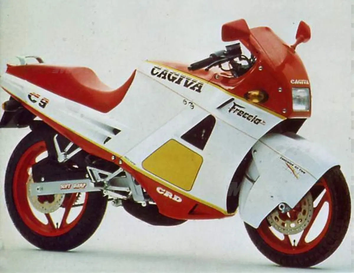 Le Belle e Possibili di Moto.it: Cagiva Freccia C9 (2)