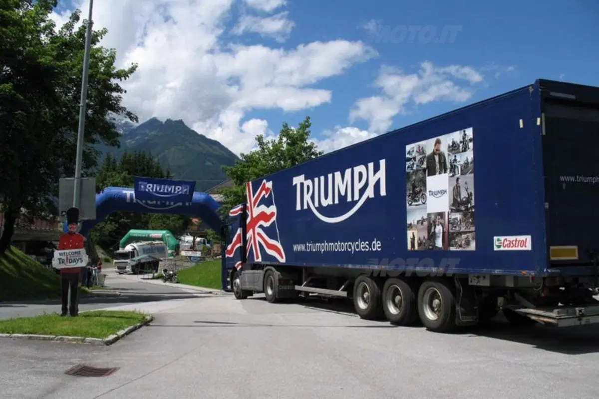Triumph Tridays 2014. Questo week end a Neukirchen (19)