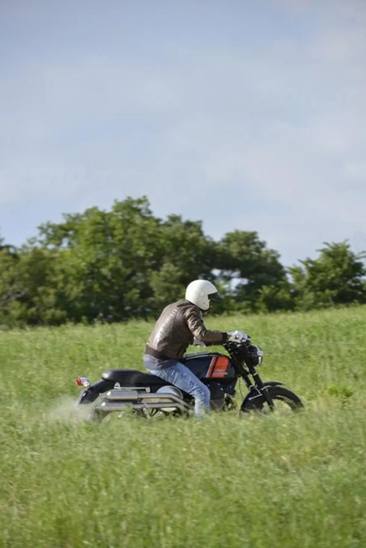 Moto Guzzi Scrambler V70tre (7)