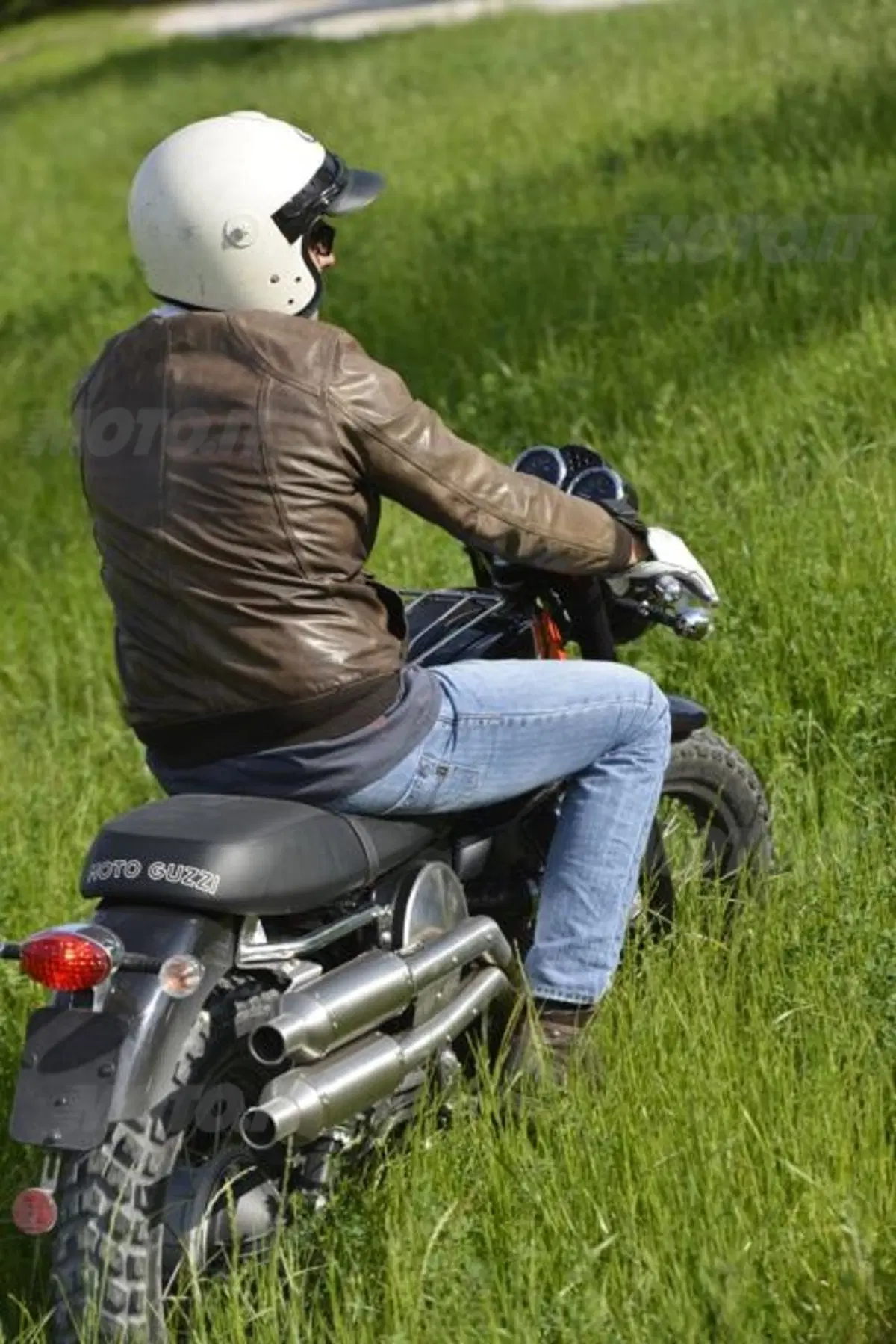 Moto Guzzi Scrambler V70tre (9)