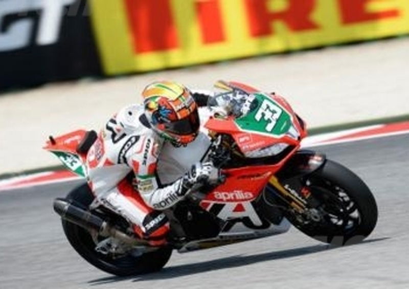 SBK. Melandri in testa alle prove del venerd&igrave; mattina a Misano