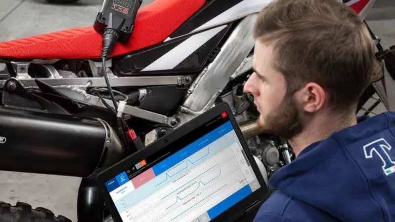 L'elettronica della moto, i dati e la privacy dei motociclisti