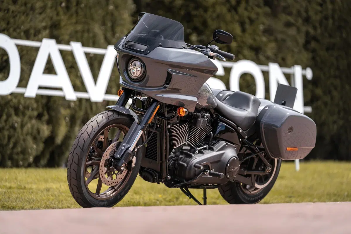 Harley-Davidson Low Ride ST e Nighster, sportività in chiave USA (6)