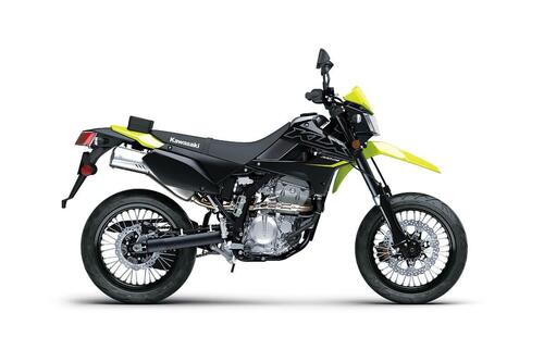 Kawasaki KLX300SM edizione 2023 (3)