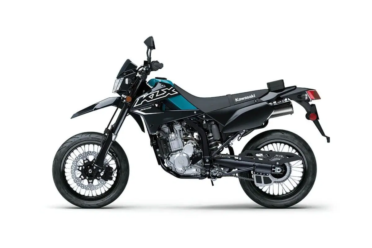 Kawasaki KLX300SM edizione 2023 (4)