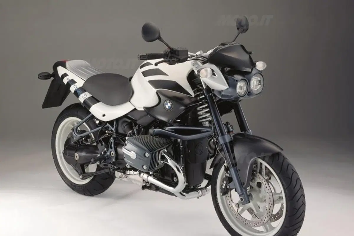 Le Belle e Possibili di Moto.it: BMW R1150R Rockster (4)