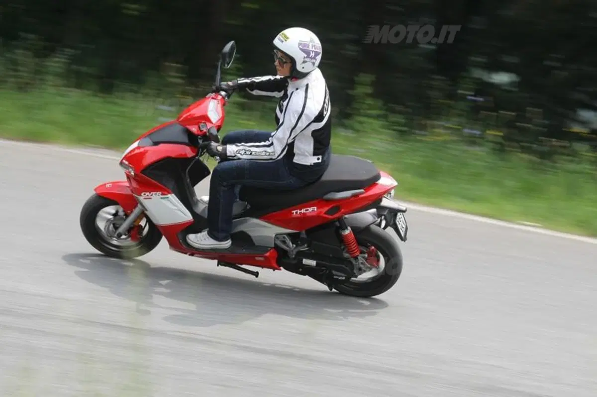 Overbikes Thor 50 e 125 (5)