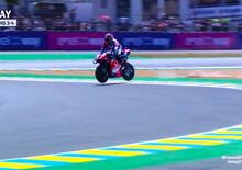 MotoGP 2022. GP di Francia a Le Mans, fuoripista da brividi con salto per Johann Zarco [VIDEO]