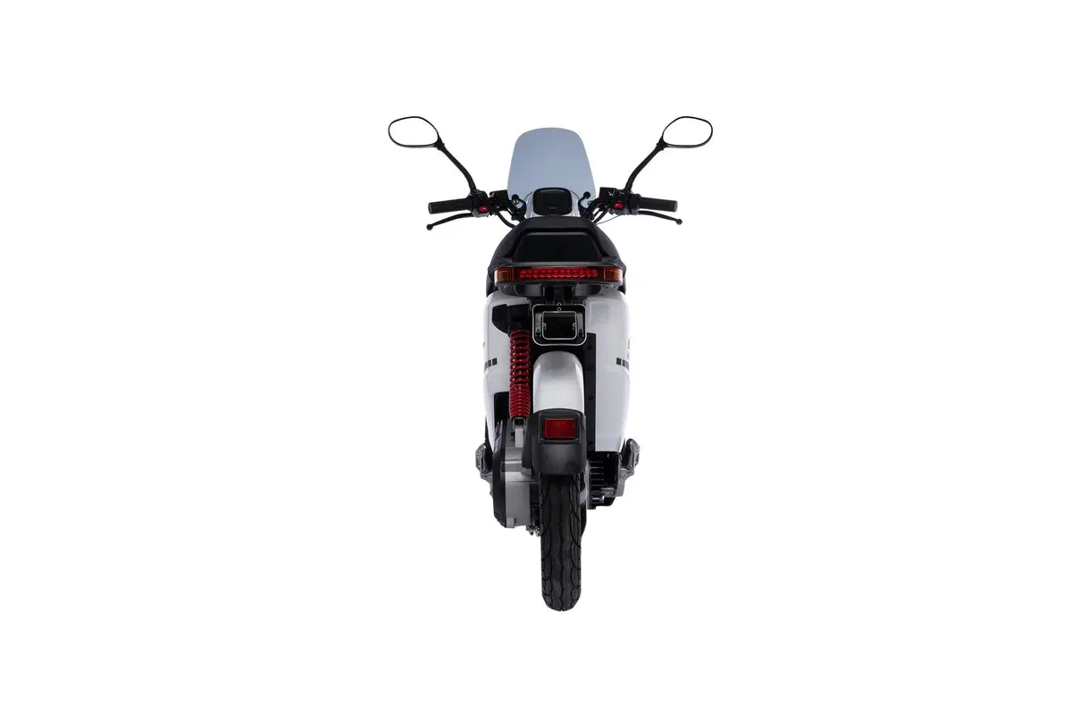 Askoll presenta i MY 2022. Scooter più "facili" e "muscolosi" (2)