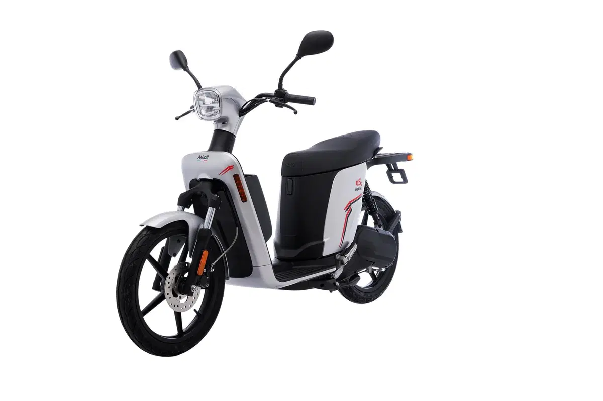 Askoll presenta i MY 2022. Scooter più "facili" e "muscolosi" (20)