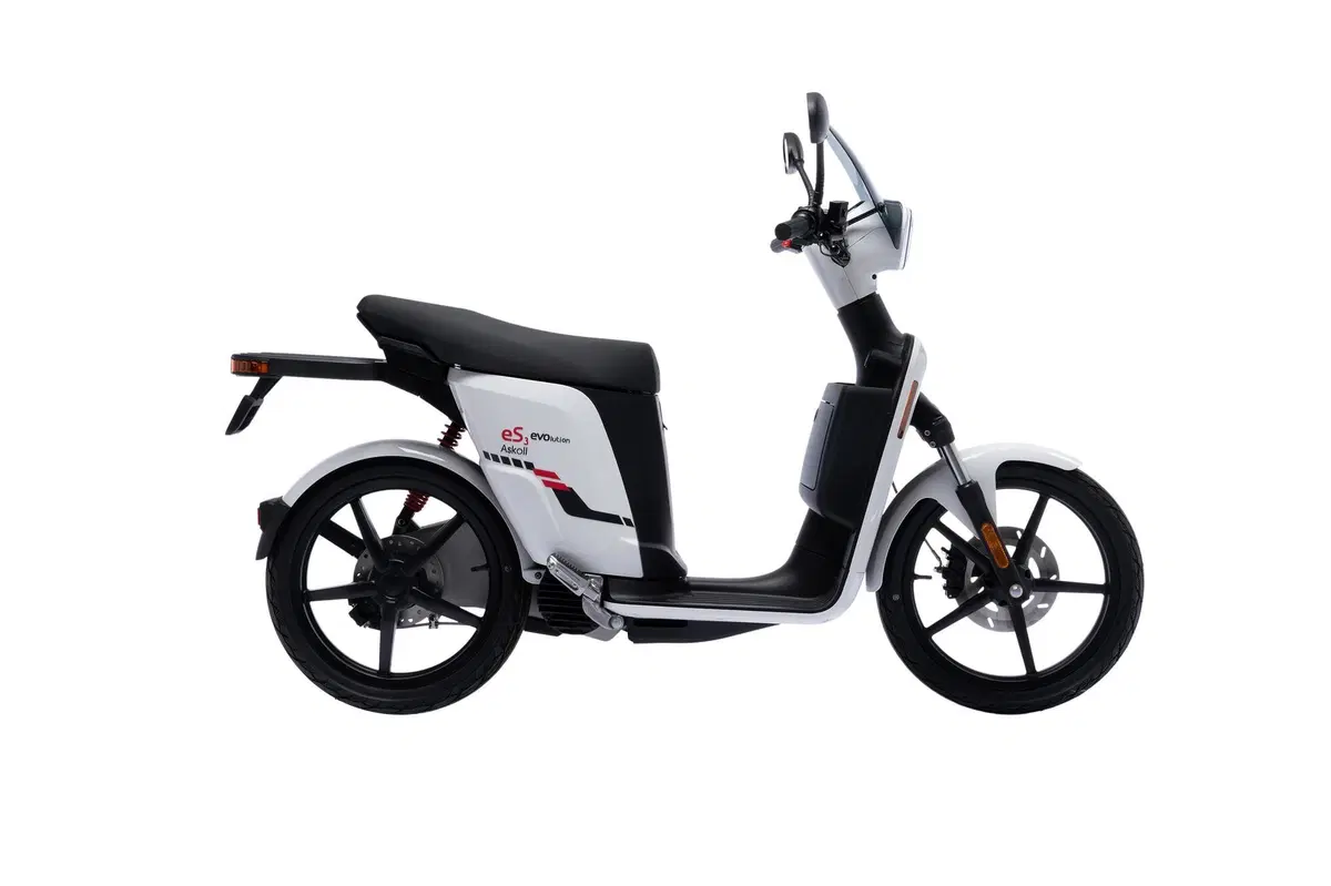 Askoll presenta i MY 2022. Scooter più "facili" e "muscolosi" (19)