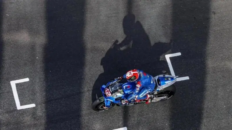 MotoGP 2022. GP di Francia a Le Mans, la strana giornata della Suzuki