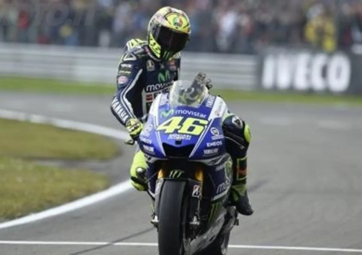 Rossi: "Per battere Marquez devi osare"