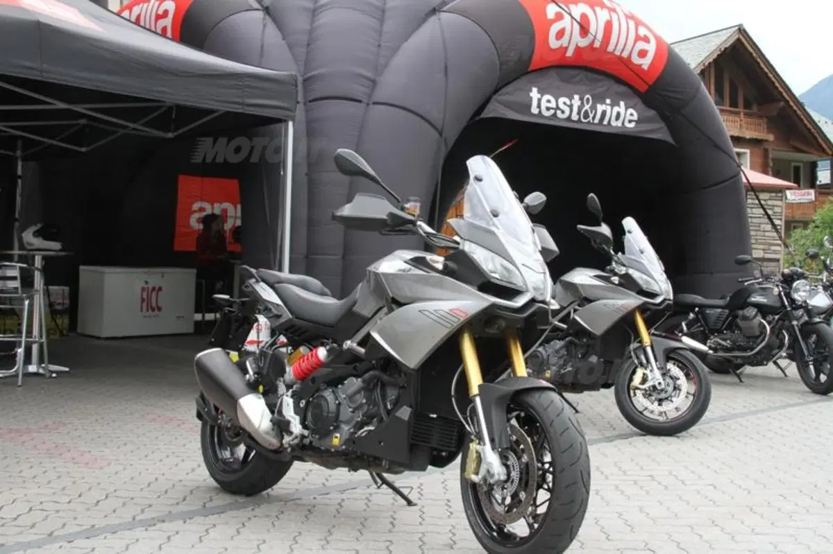 Marco D’Acunzo (Aprilia, Moto Guzzi): "Tuono e Caponord, due moto da provare!" (3)